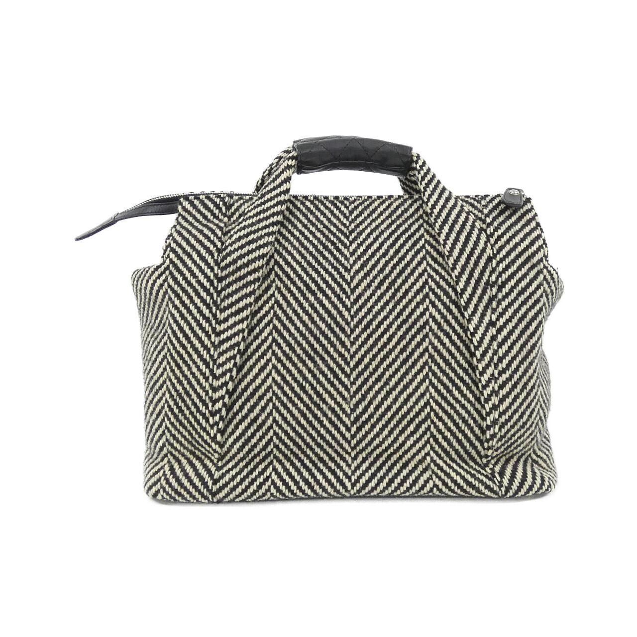 Chanel Vintage Bag Handbag Black — view 2