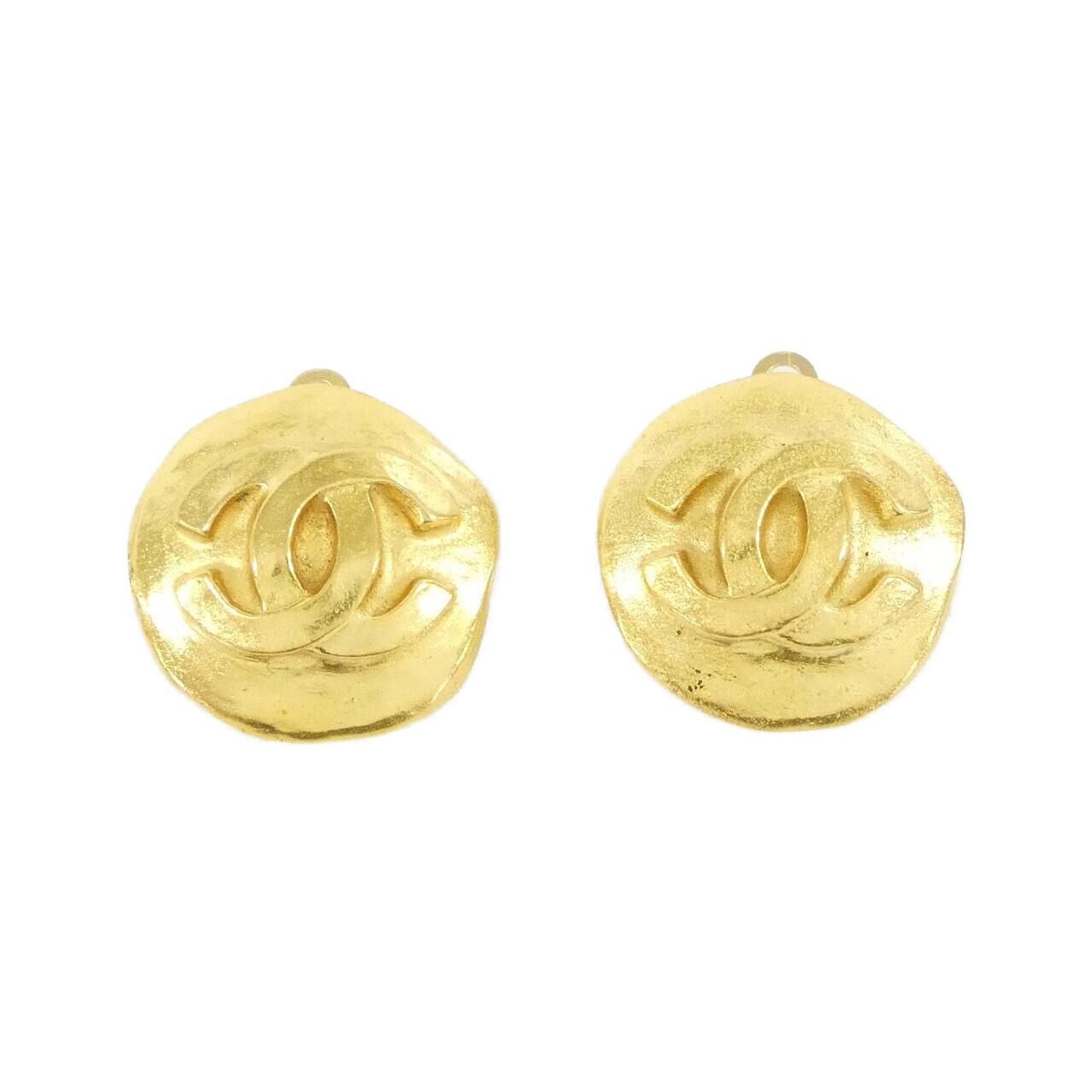 Chanel Vintage Earrings Gold