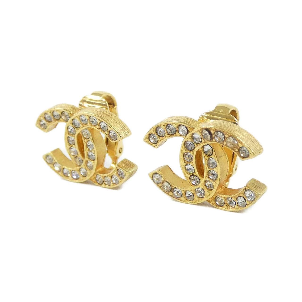 Chanel Vintage Earrings Gold — view 2
