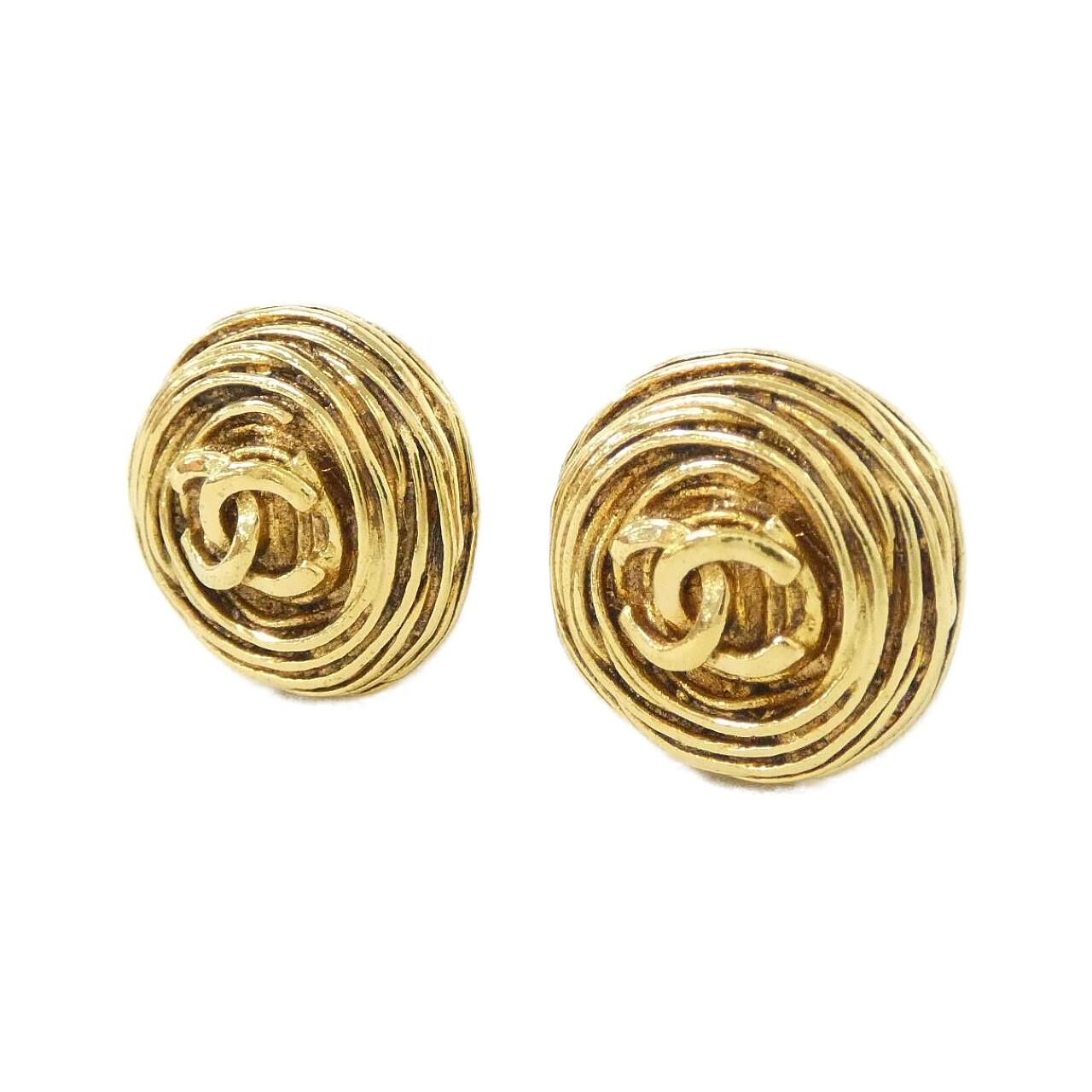Chanel Vintage Earrings Gold — view 2