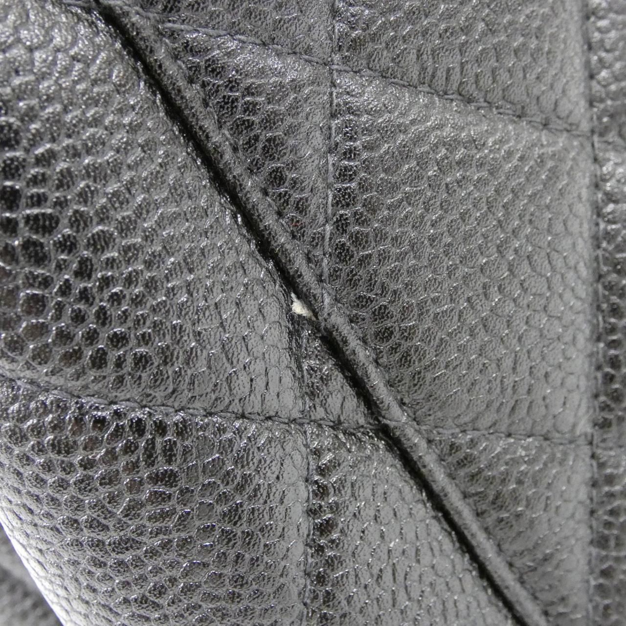 Chanel Vintage Bag Handbag Black — view 6