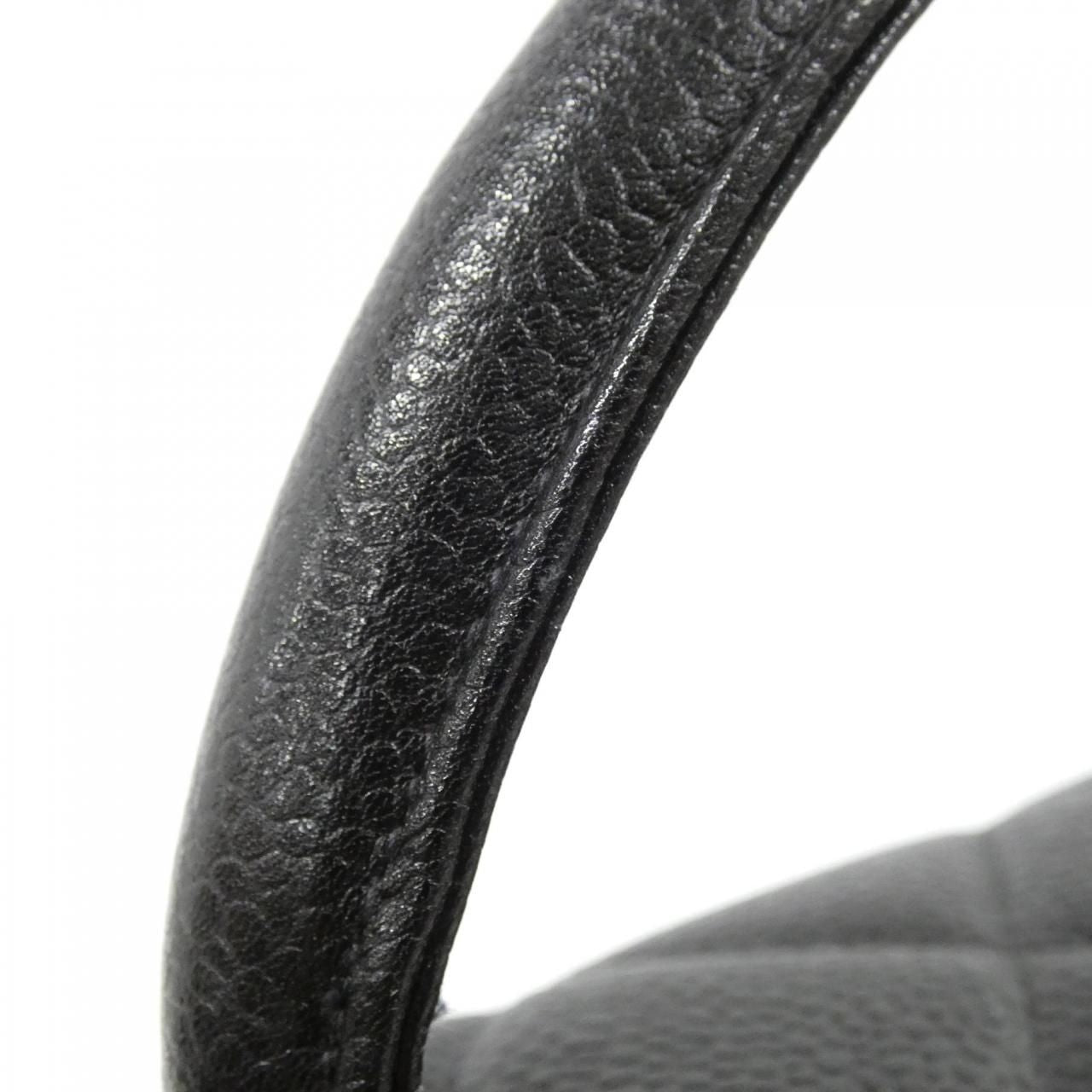 Chanel Vintage Bag Handbag Black — view 7
