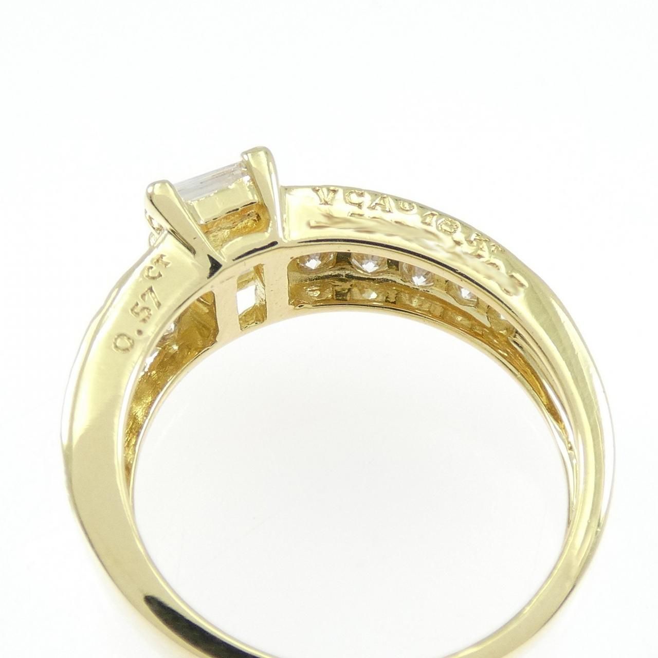 Van Cleef & Arpels Vintage Diamond Ring — view 4