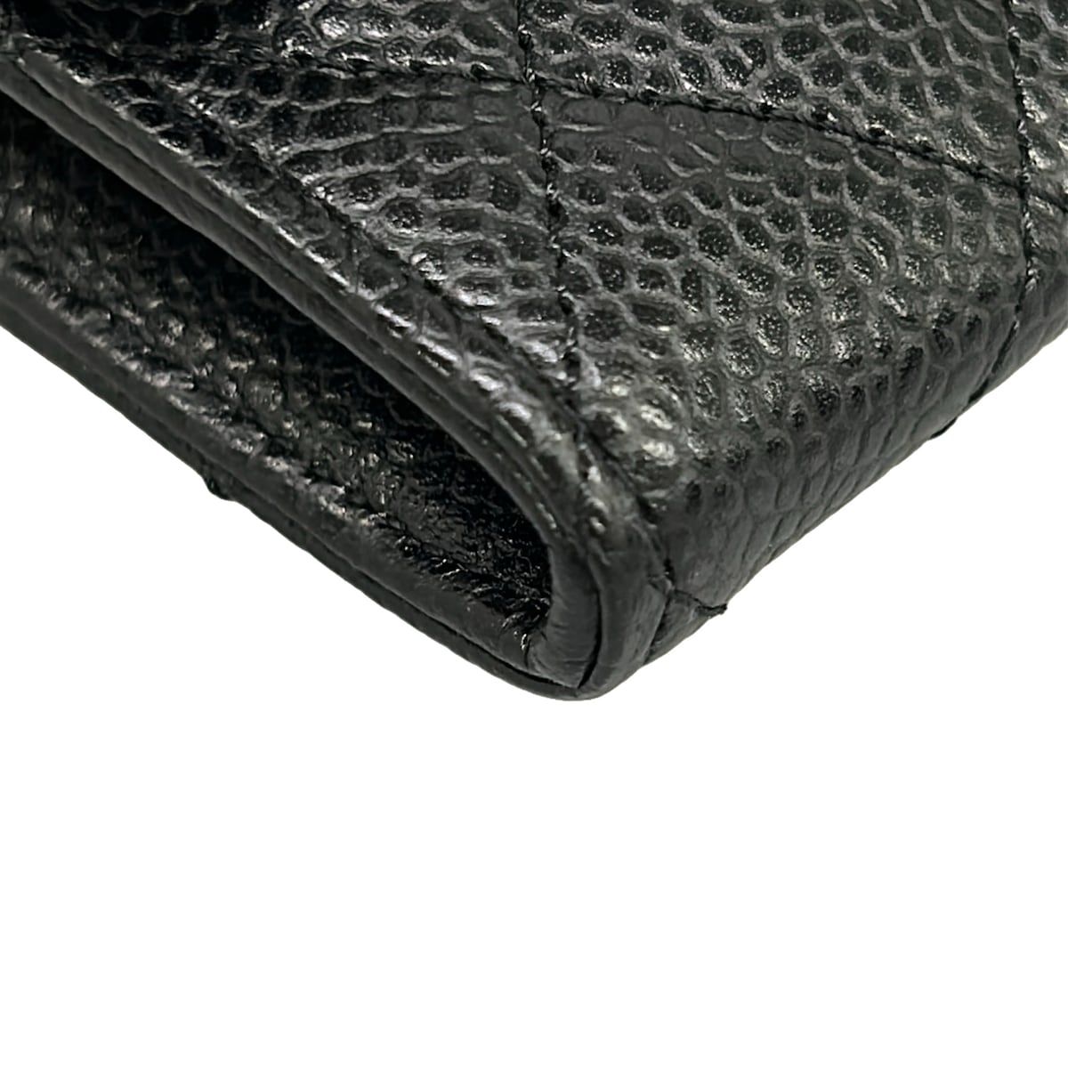 Chanel Card Case Quilted Black CC Logo Gold — view 7
