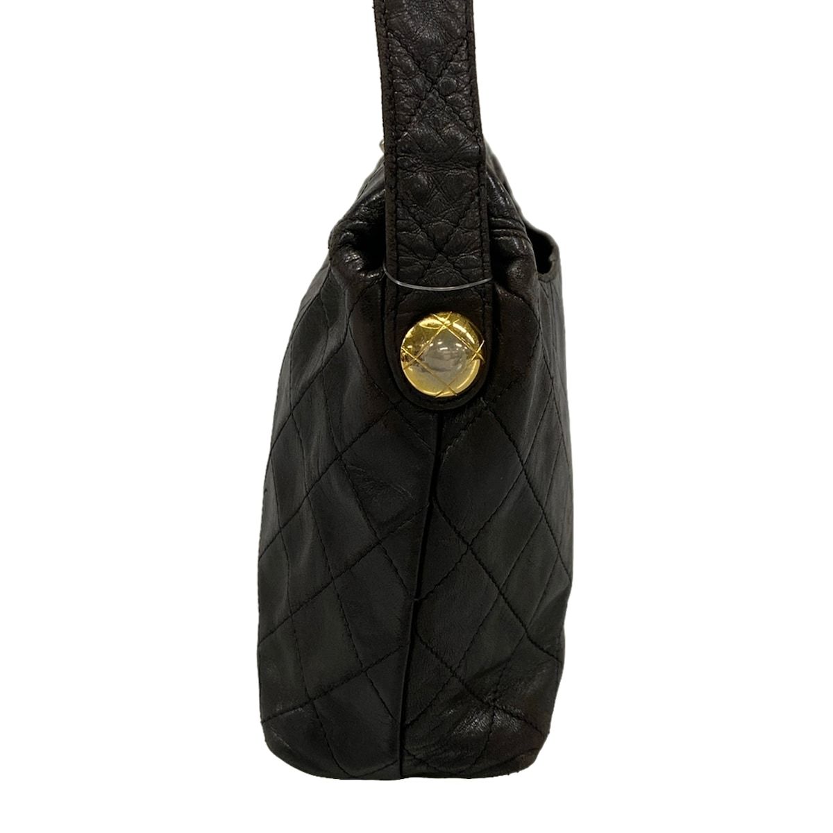 Chanel Shoulder Bag Quilted Black Gold Lambskin — view 4