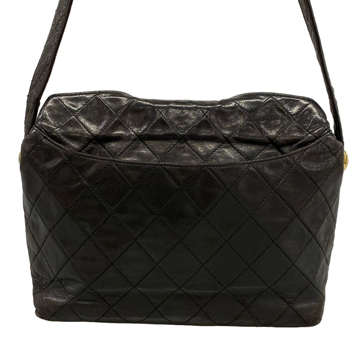 Chanel Shoulder Bag Quilted Black Gold Lambskin — view 3