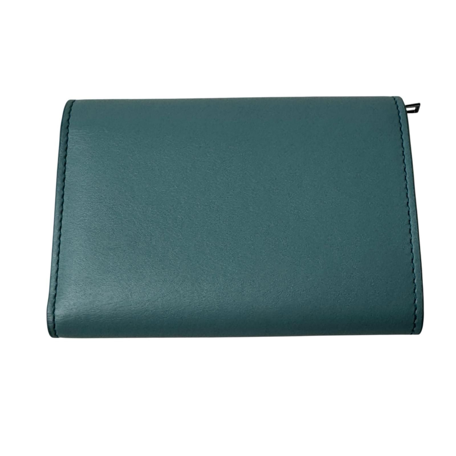 Loewe Pebble Vertical Wallet Bifold — view 2