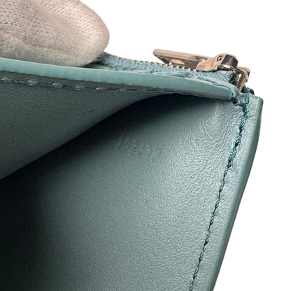 Loewe Pebble Vertical Wallet Bifold — view 9