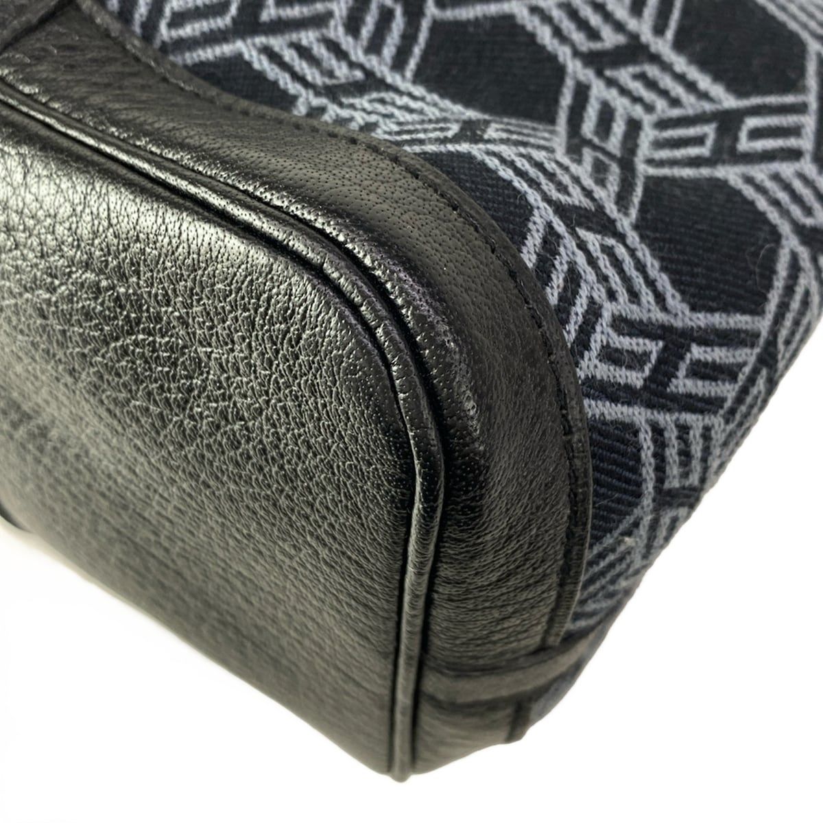 Hermes Tote Garden Party TPM Black Gray Leather — view 8