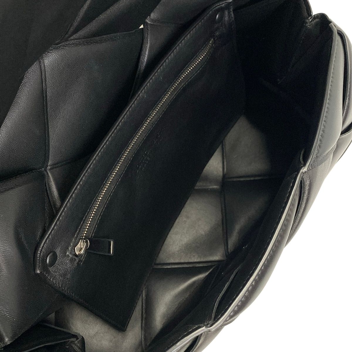 Bottega Veneta Shoulder Bag Maxi Intrecciato Top Handle Black 2-Way Leather — view 7