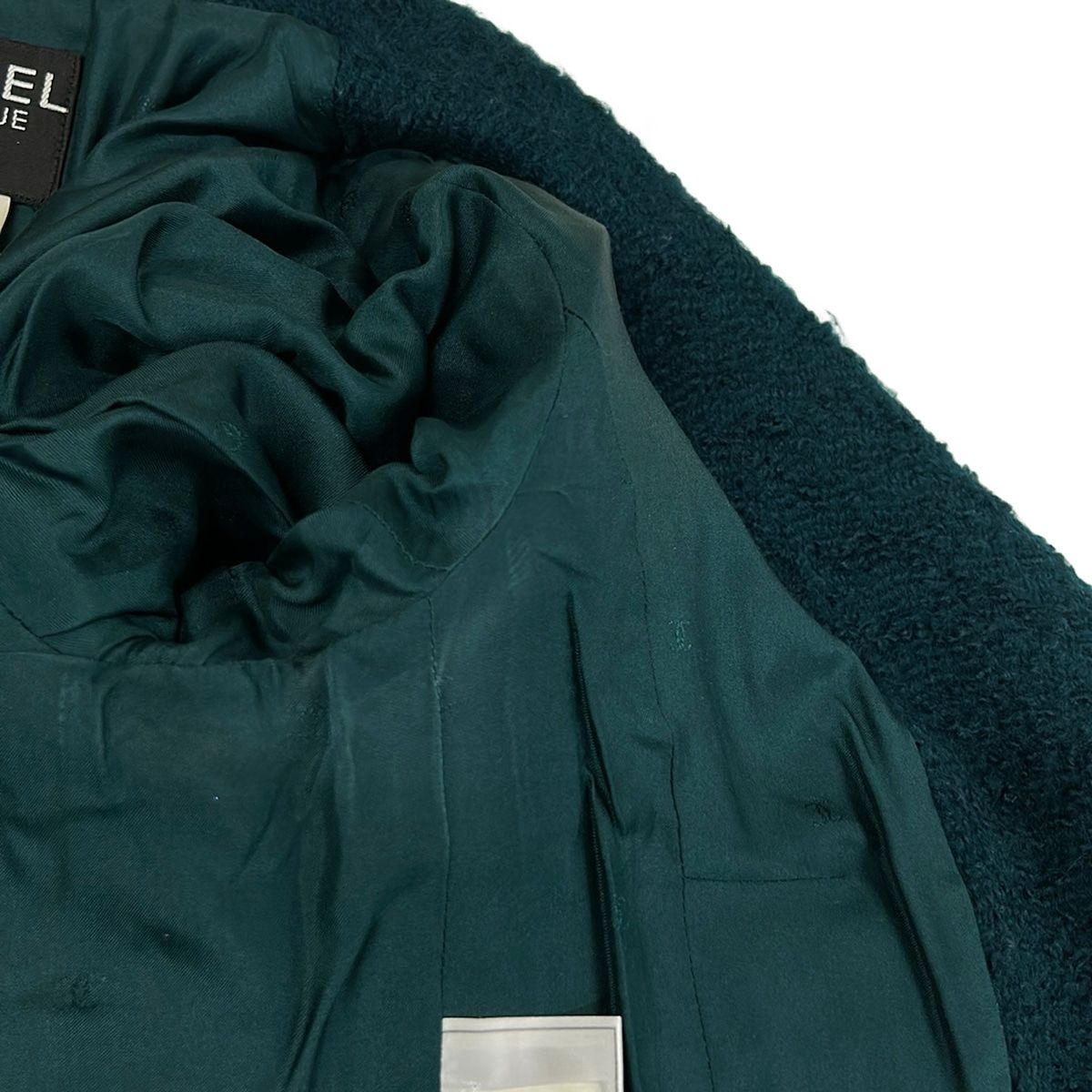 Chanel Jacket 36 S Green Long Sleeve Winter Autumn Shoulder Pad Wool — view 9