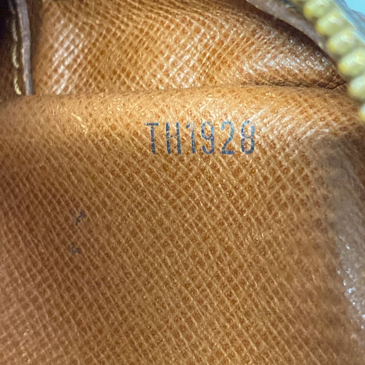 Louis Vuitton Shoulder Bag Monogram Amazon — view 9