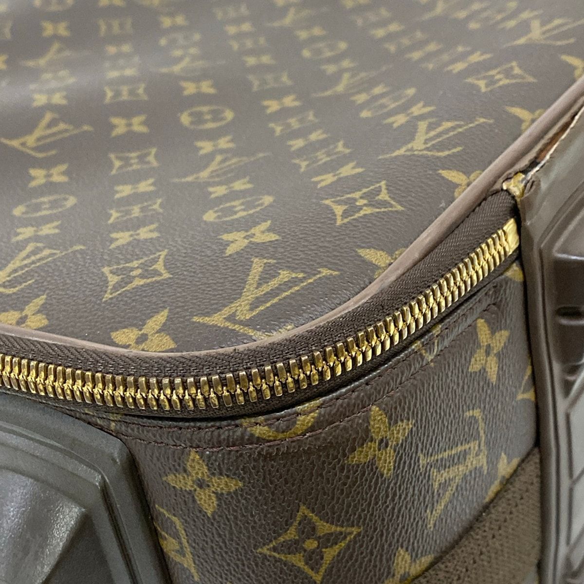 Louis Vuitton Travel Bag Monogram Pegase 60 — view 6