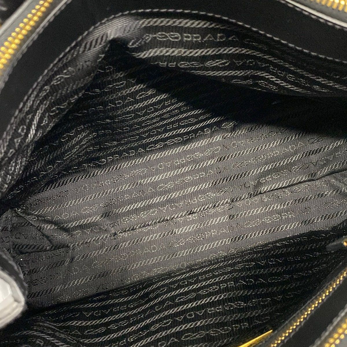 Prada Tote Galleria Vintage Small Black — view 7