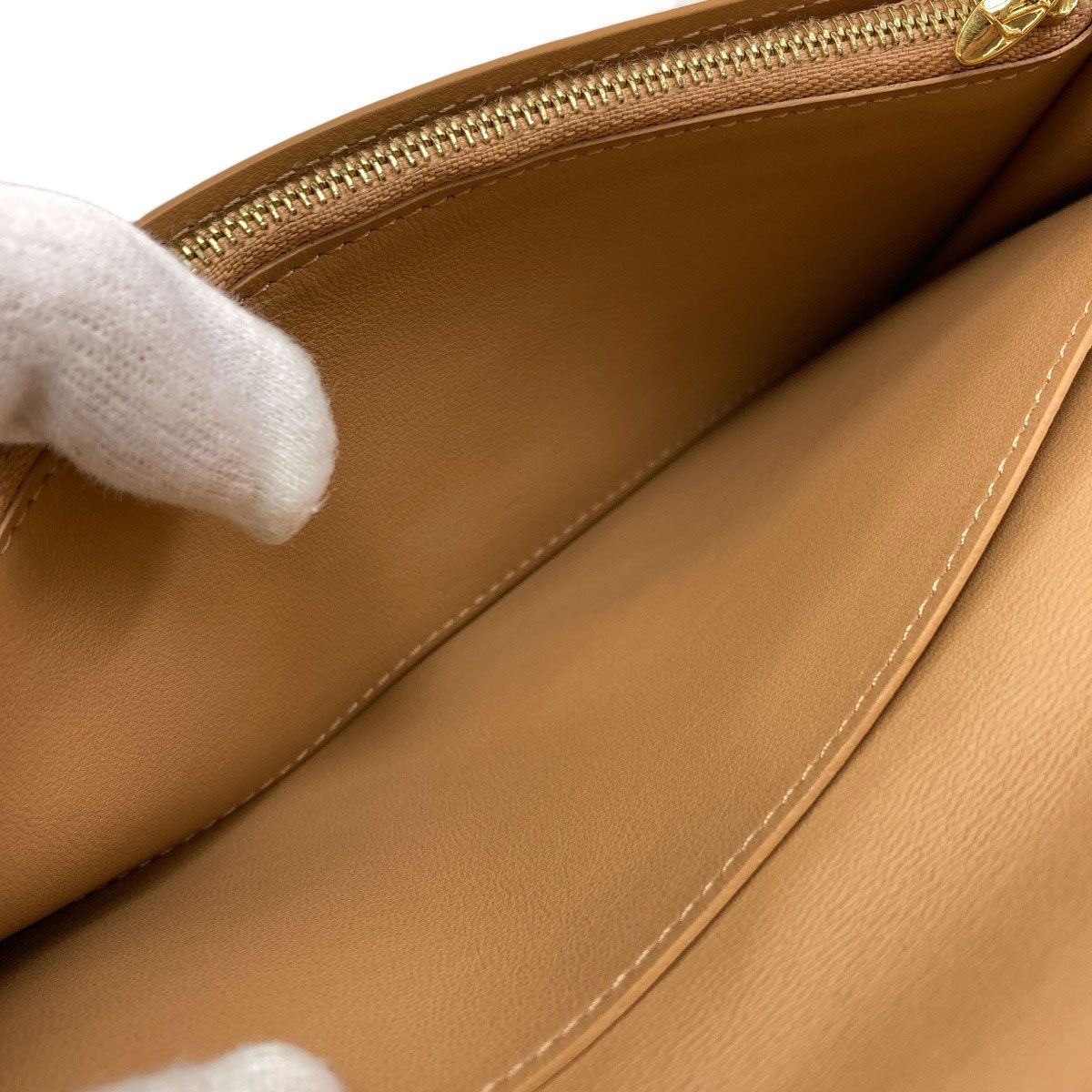 Louis Vuitton Vertical Wallet Taurillon Leather — view 6