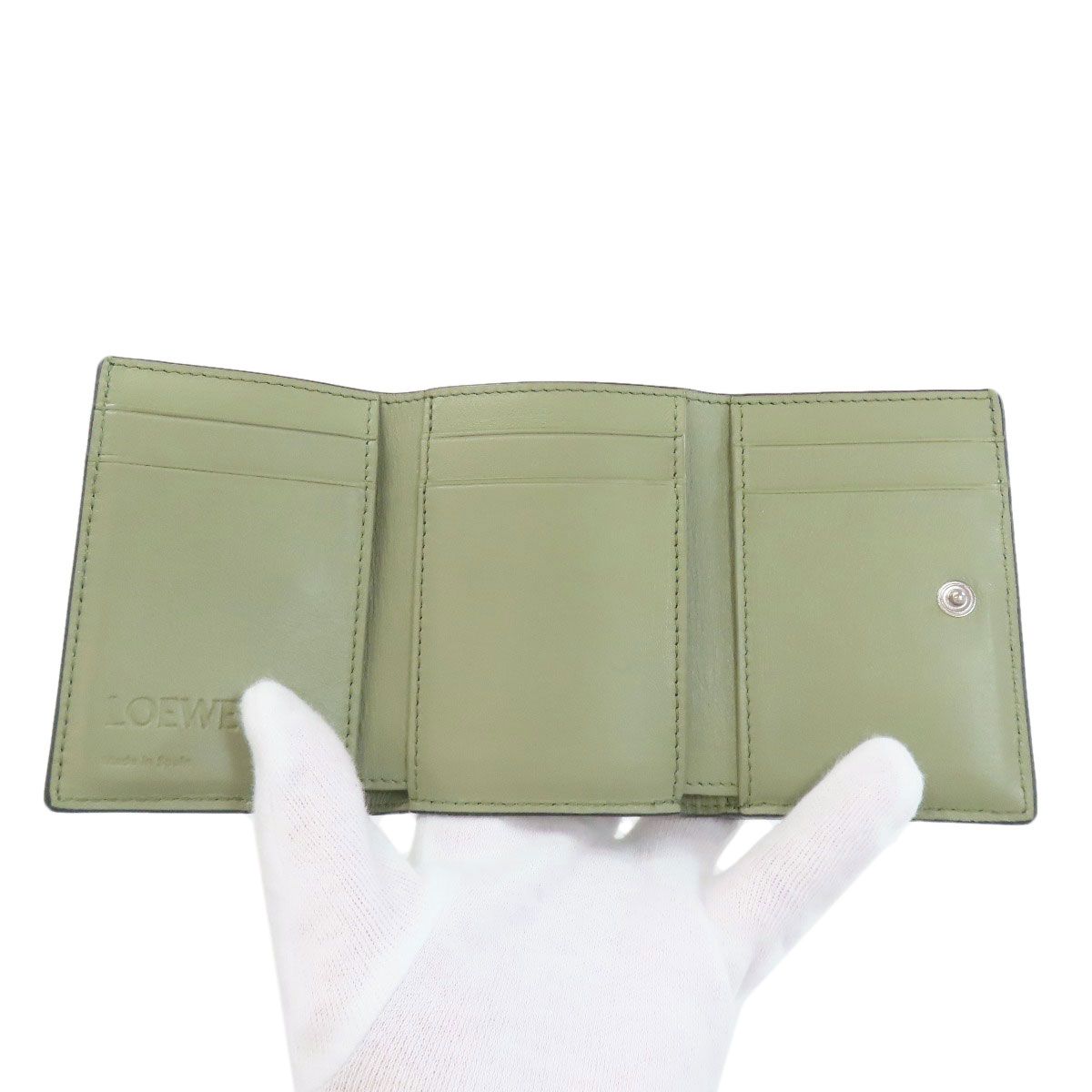 Loewe Anagram Trifold Wallet Bifold Leather — view 4