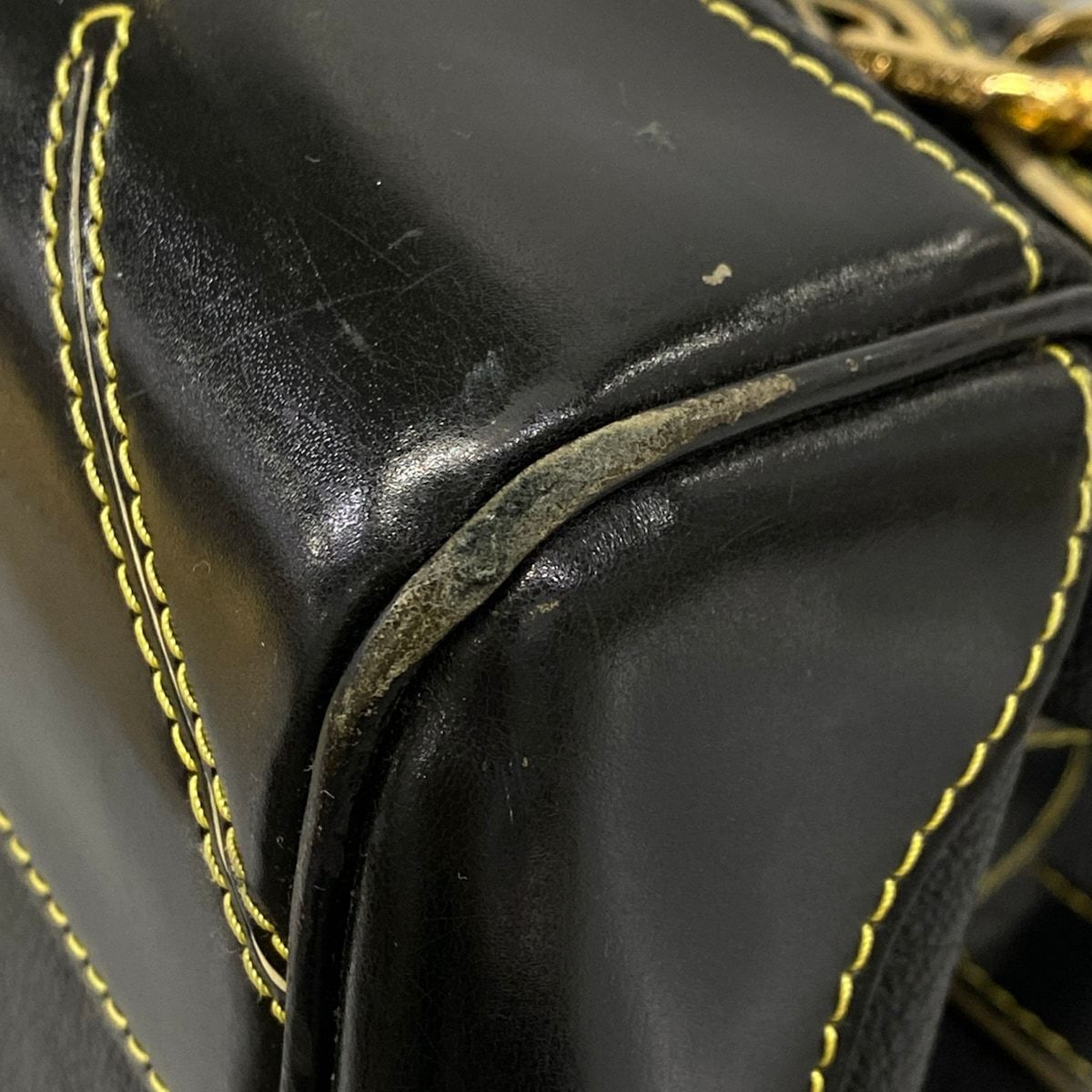 Louis Vuitton Handbag Suhali Radiu Noir Leather — view 6