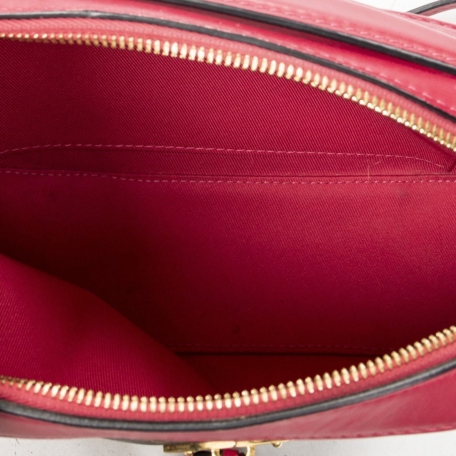 Louis Vuitton Saintonge Brown Fuchsia Monogram Canvas Messenger — view 9