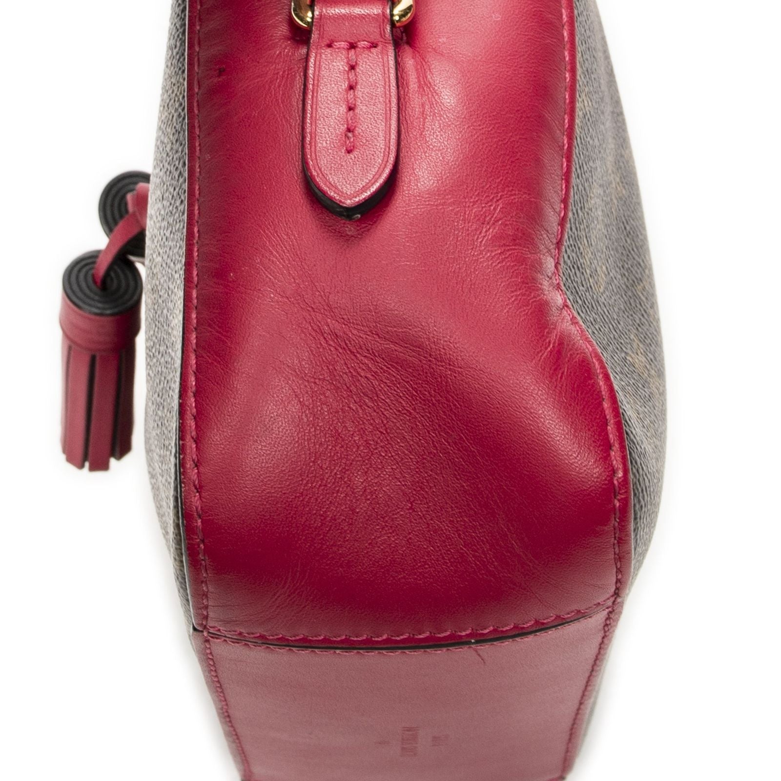Louis Vuitton Saintonge Brown Fuchsia Monogram Canvas Messenger — view 8