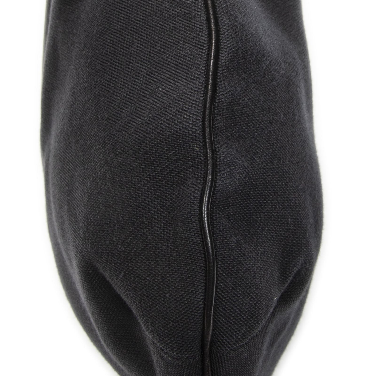 Gucci Hysteria Cles Strike Hobo Black Canvas — view 8