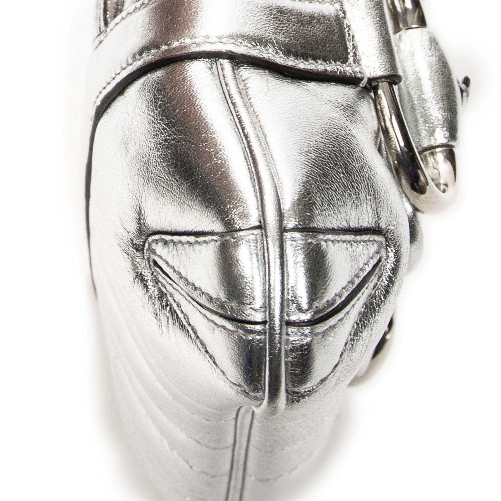 Gucci Small Horsebit Clutch Metallic Silver Calfskin Leather — view 7