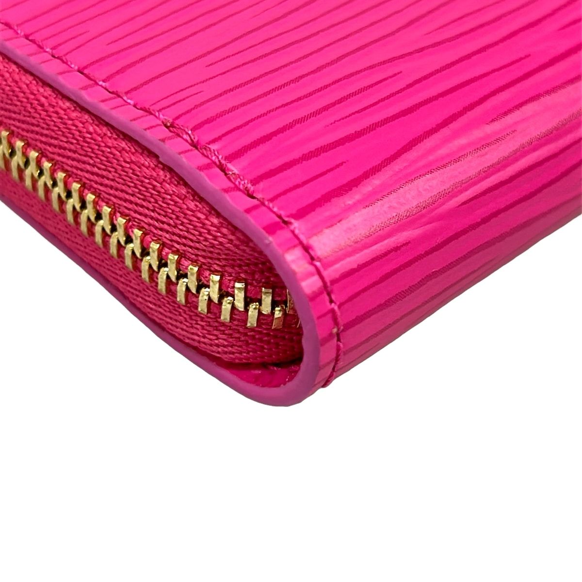 Louis Vuitton Coin Case Epi LV Takashi Murakami Zippy Purse Pink Collaboration — view 6