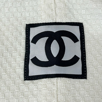 Chanel Jacket 34 S Sports Line White 3/4 Sleeve Zip Up CC Logo Camellia — view 3