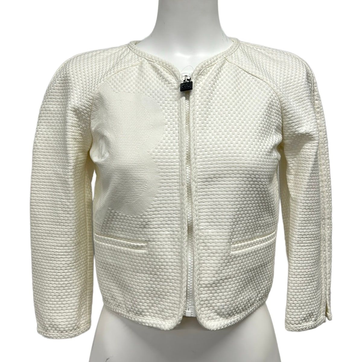 Chanel Jacket 34 S Sports Line White 3/4 Sleeve Zip Up CC Logo Camellia