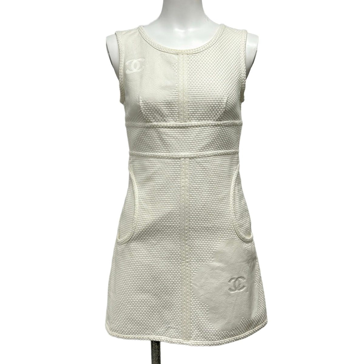 Chanel Dress 36 S Sports Line White Sleeveless Mini CC Logo Camellia Cotton