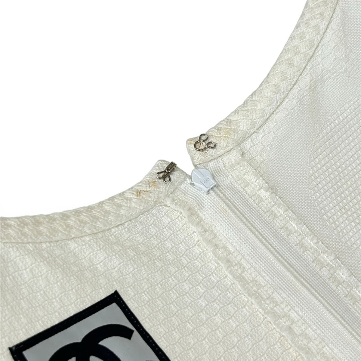 Chanel Dress 36 S Sports Line White Sleeveless Mini CC Logo Camellia Cotton — view 9