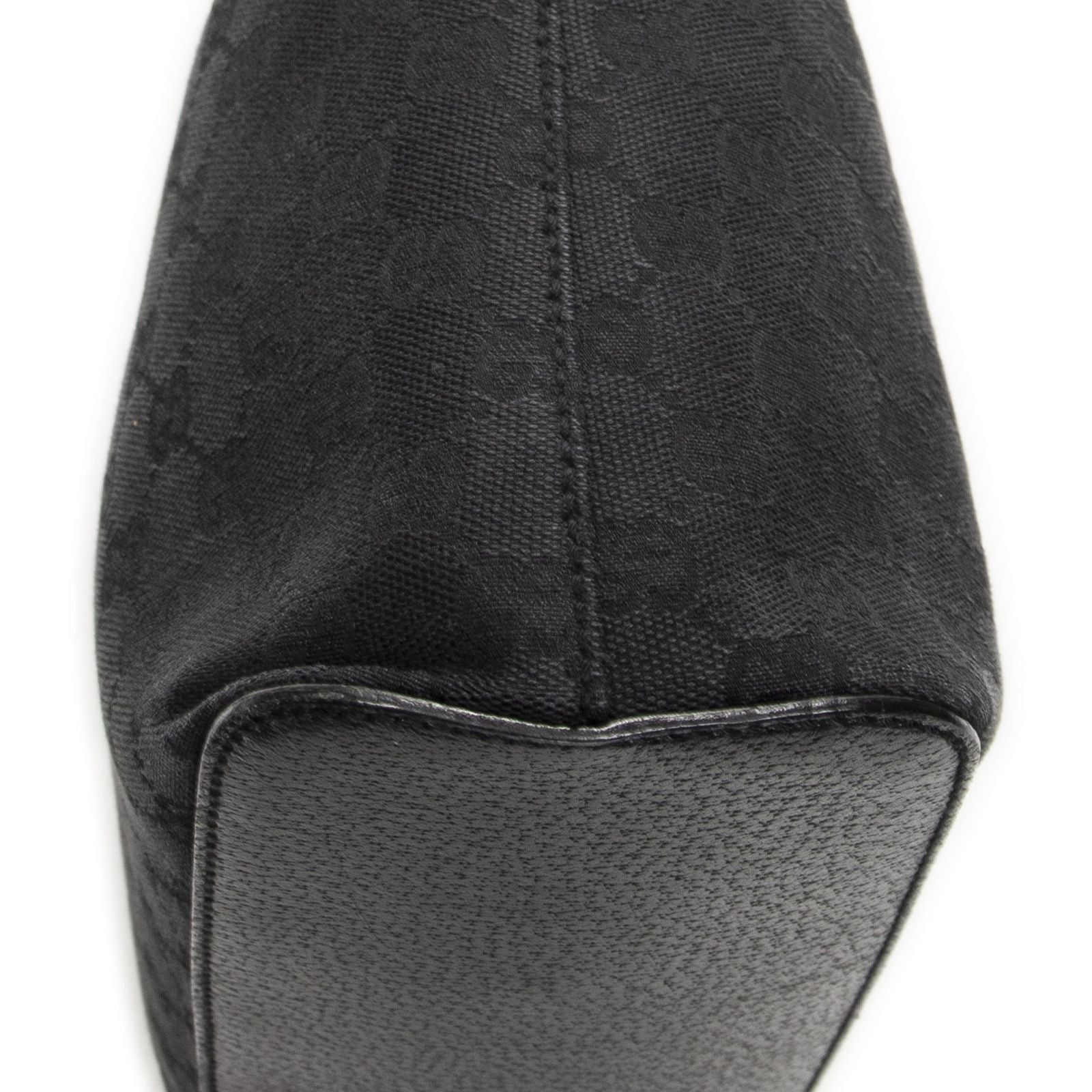 Gucci Ring Handle Zip Hobo Black GG Canvas — view 7