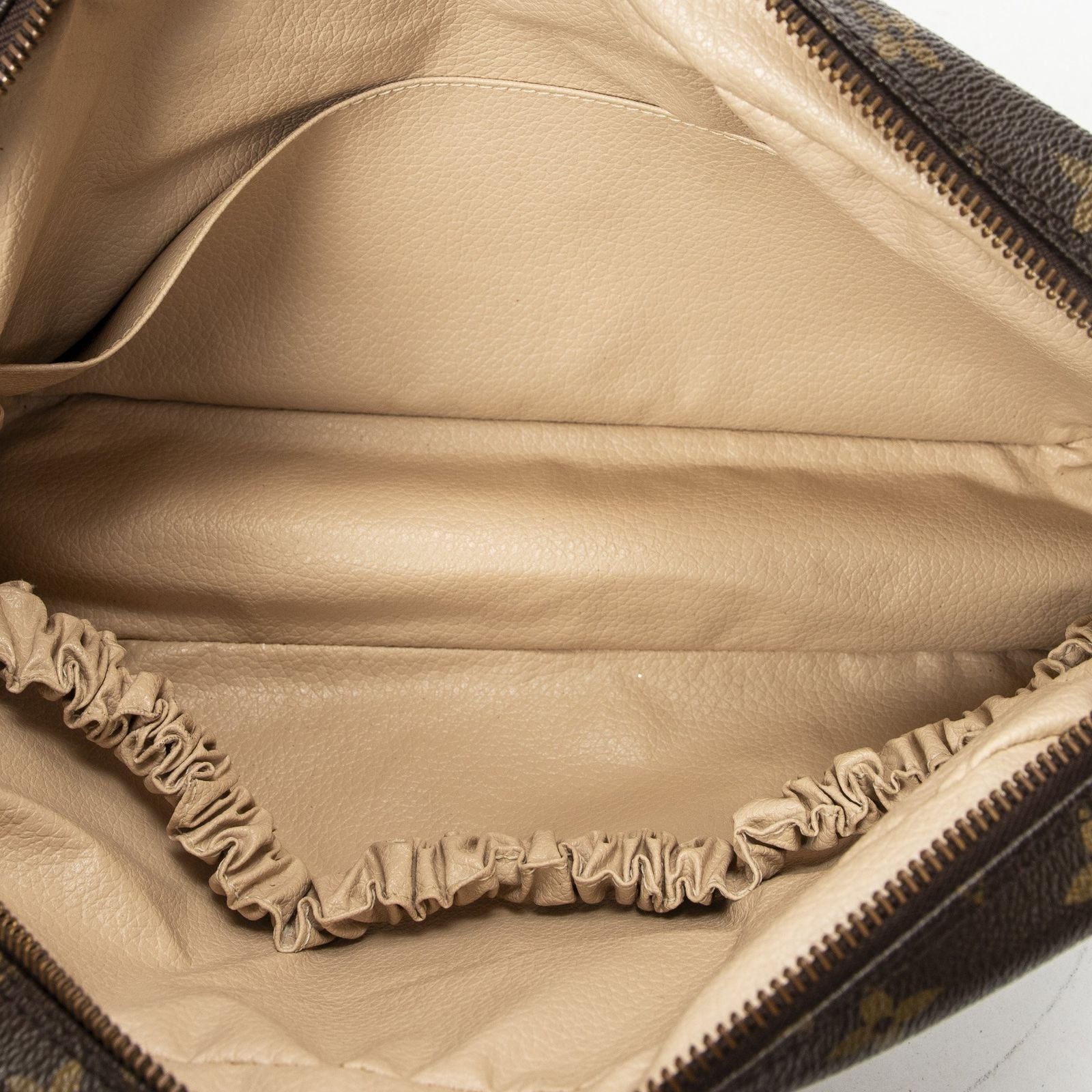 Louis Vuitton Toiletries Pouch Brown Monogram Canvas — view 9