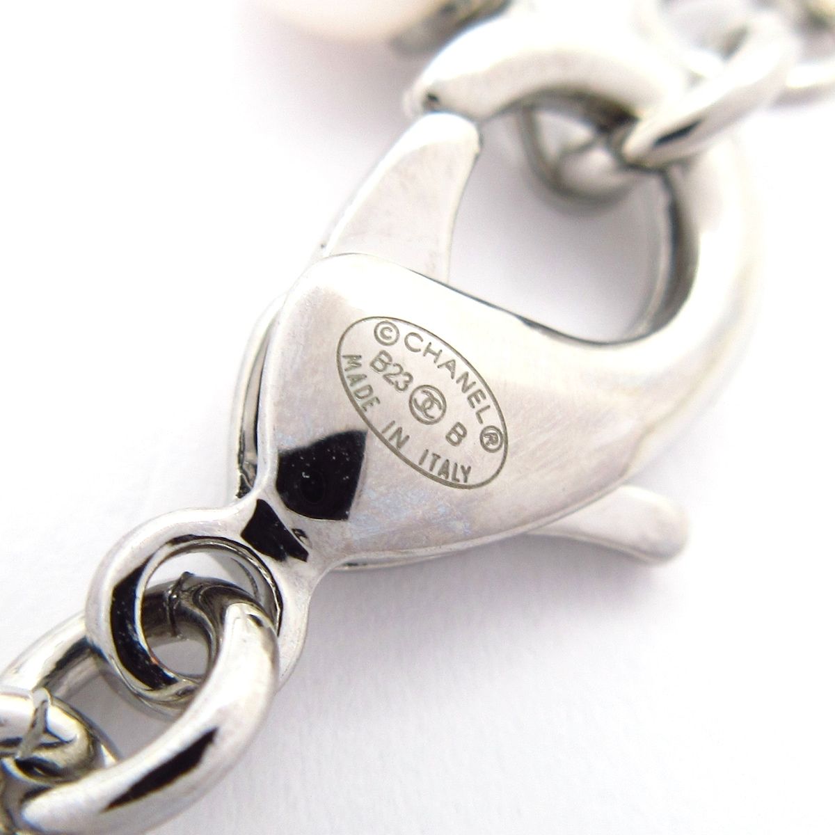 Chanel Choker CC Logo Silver White Clear Chain Necklace — view 5