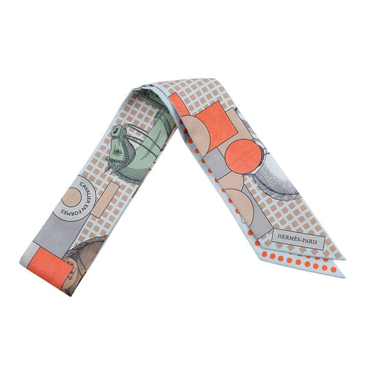 Hermes Scarf Twilly Courte Cavalier Anne Form en Formes Studs