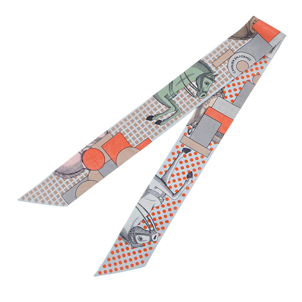 Hermes Scarf Twilly Courte Cavalier Anne Form en Formes Studs — view 2