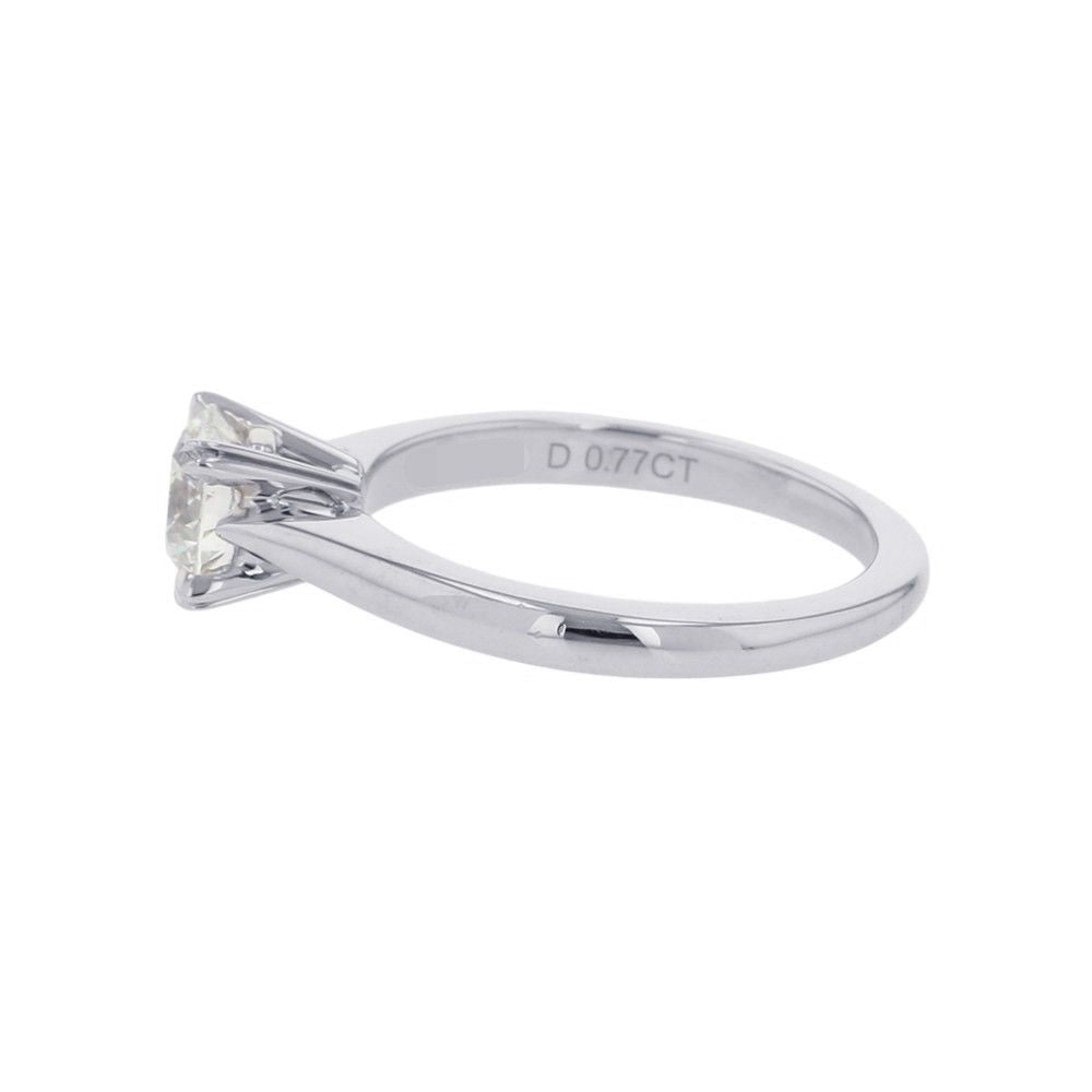 Harry Winston Ring Round Cut Solitaire Diamond Platinum — view 2