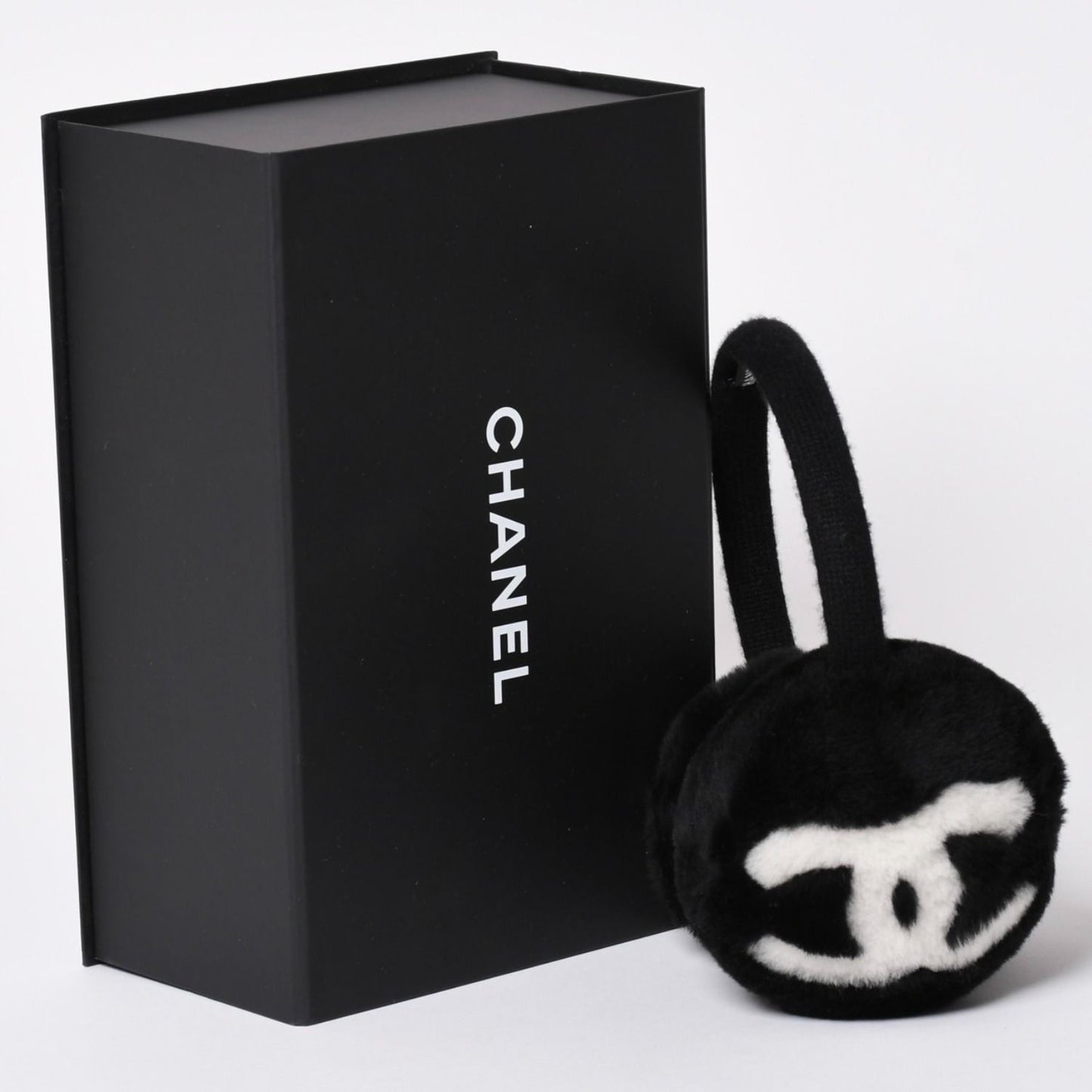 Chanel Coco Neige Ear Muffs CC Logo Shearling Black White