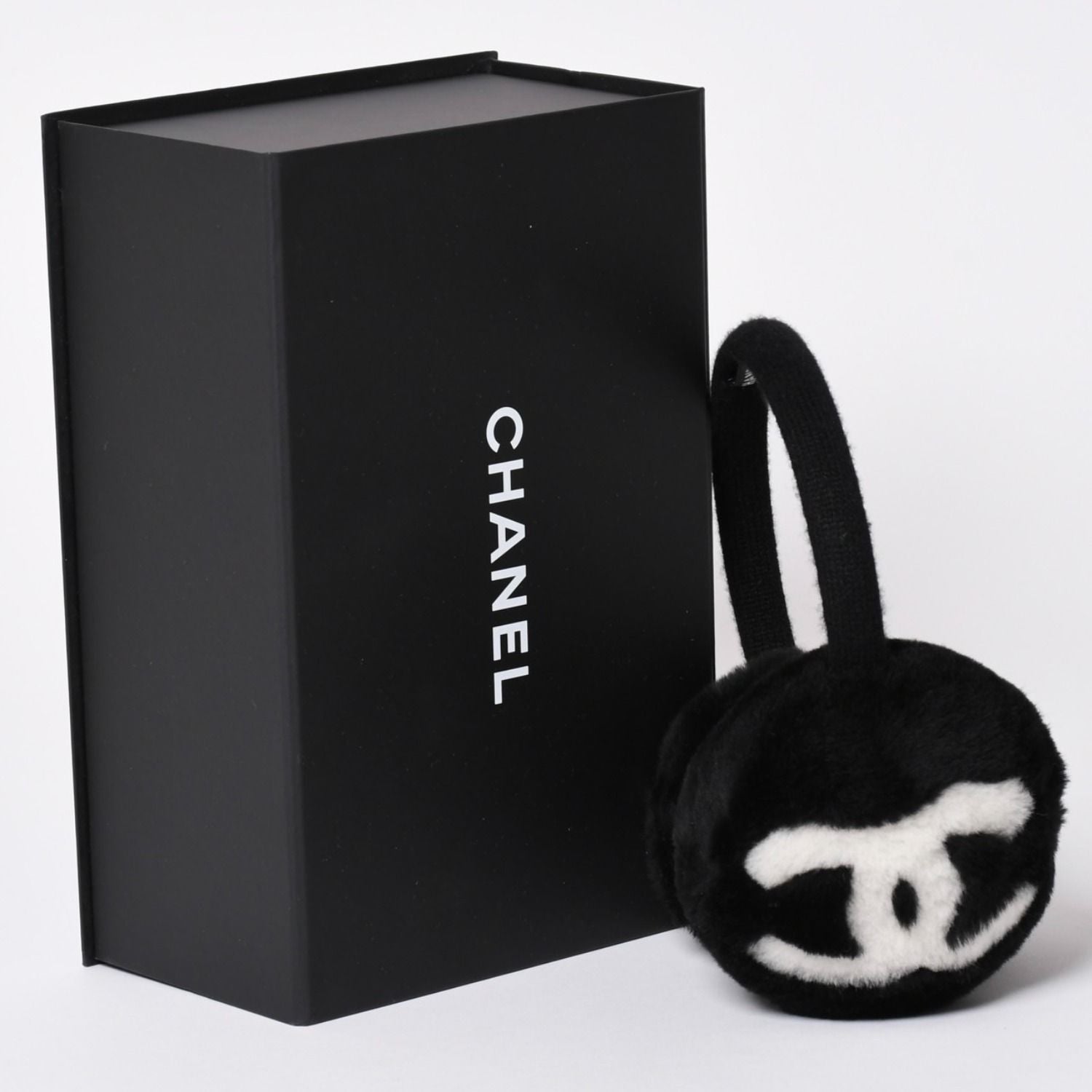 Chanel Coco Neige Ear Muffs CC Logo Shearling Black White