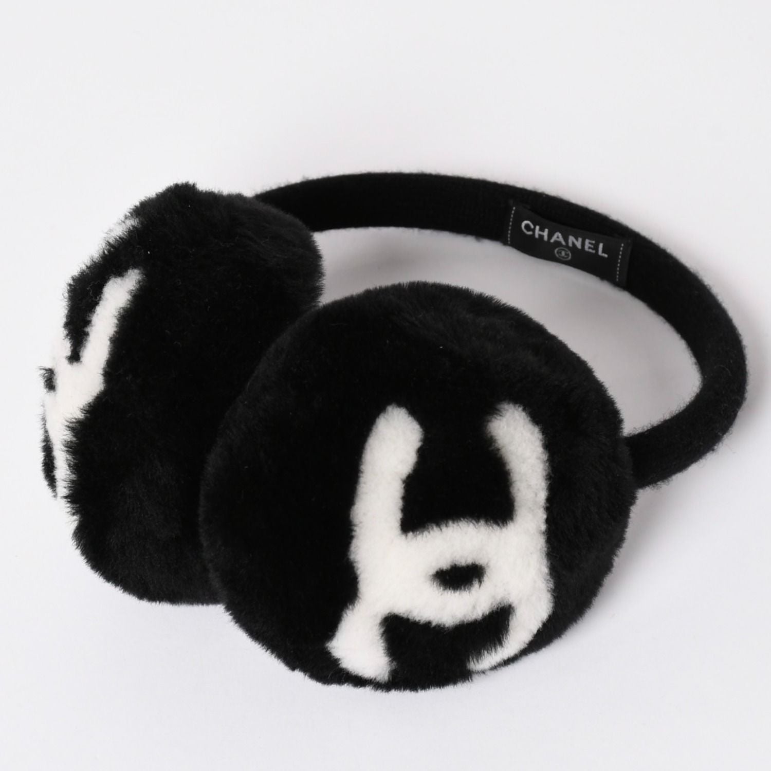 Chanel Coco Neige Ear Muffs CC Logo Shearling Black White — view 2
