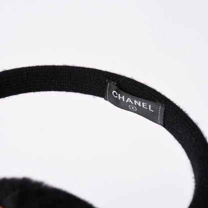 Chanel Coco Neige Ear Muffs CC Logo Shearling Black White — view 8