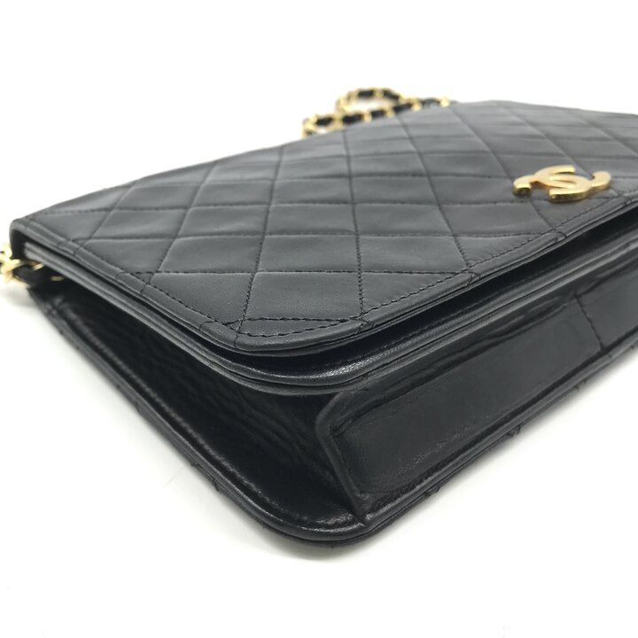 Chanel CC Logo Quilted Push Lock Leather Chain Shoulder Bag Black — view 4
