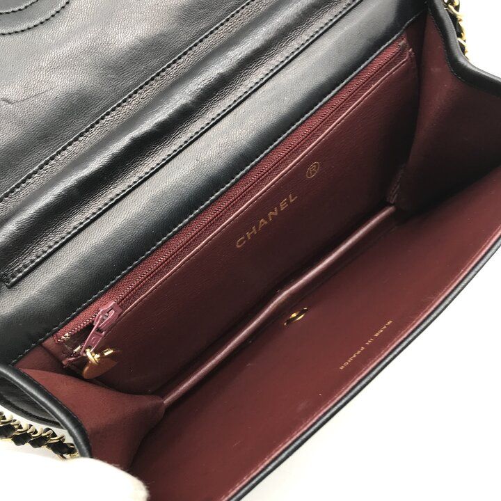 Chanel CC Logo Quilted Push Lock Leather Chain Shoulder Bag Black — view 8