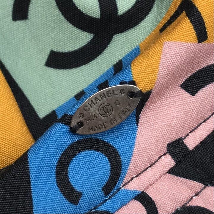 Chanel CC Logo Reversible Hat 24c Hat Navy Multi Color Present — view 7