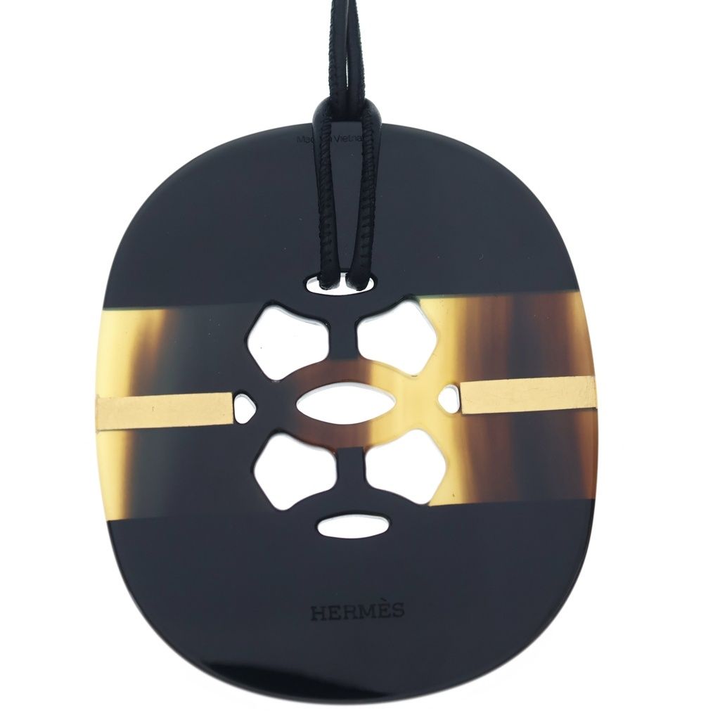 Hermes Lift GM Buffalo Horn Necklace Black Brown — view 3