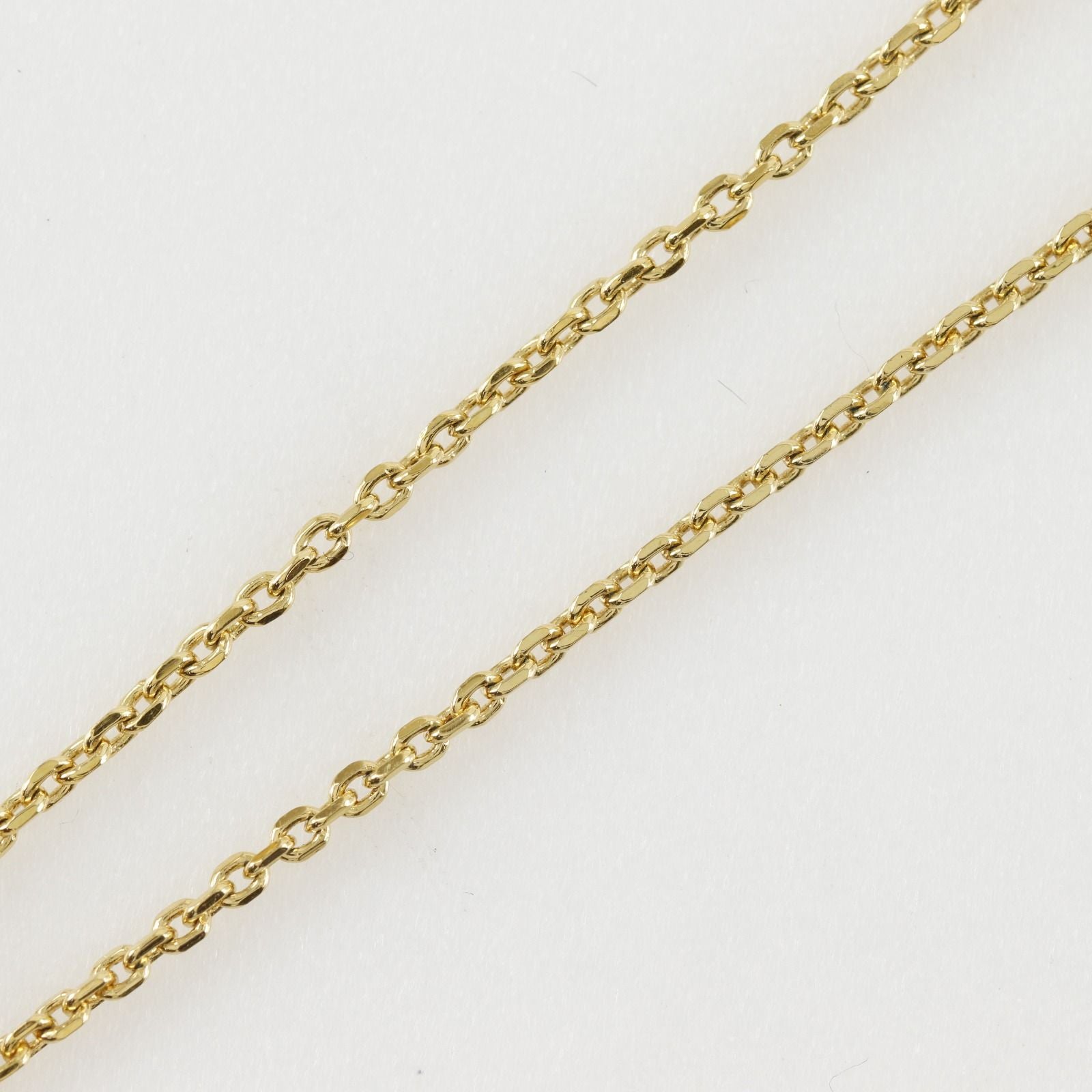 Louis Vuitton Necklace Petit LV Circle Monogram Flower Gold Plated — view 4
