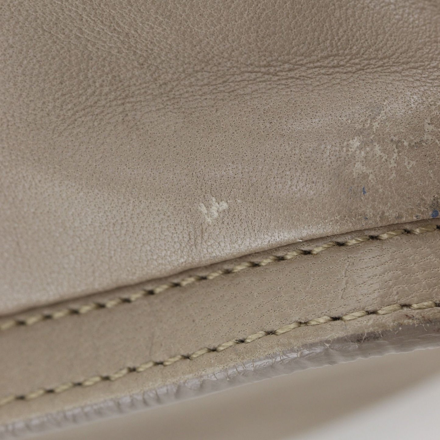 Loewe Lambskin Beige Shoulder — view 6