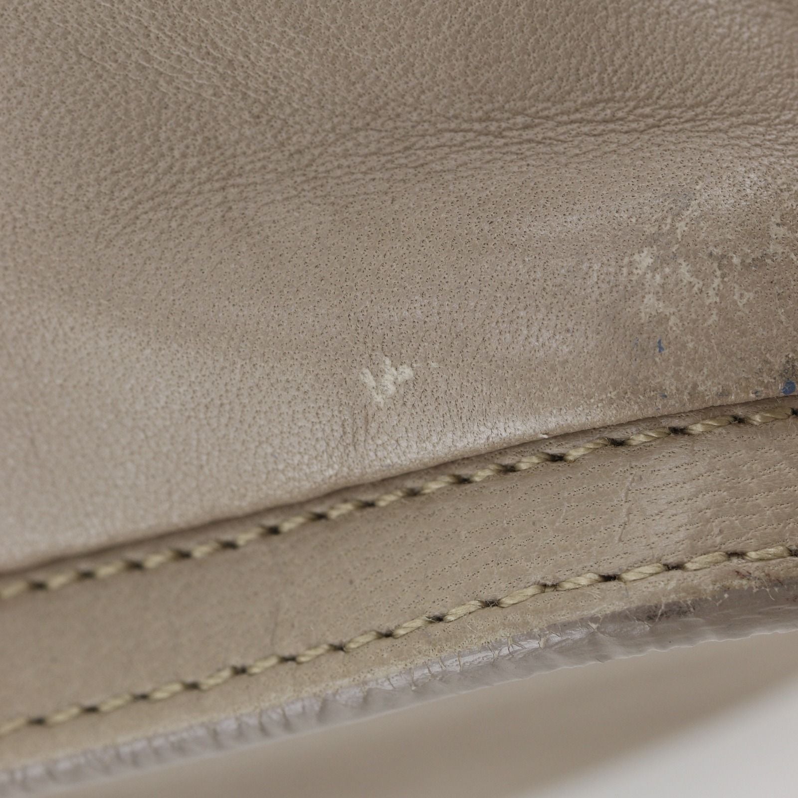 Loewe Lambskin Beige Shoulder — view 6