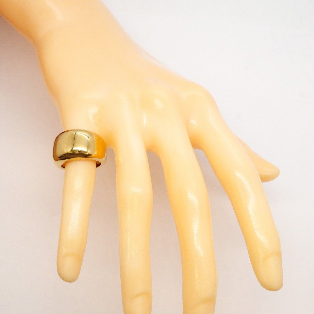 Cartier Ring Nouvelle Vague 18k Yellow Gold — view 7