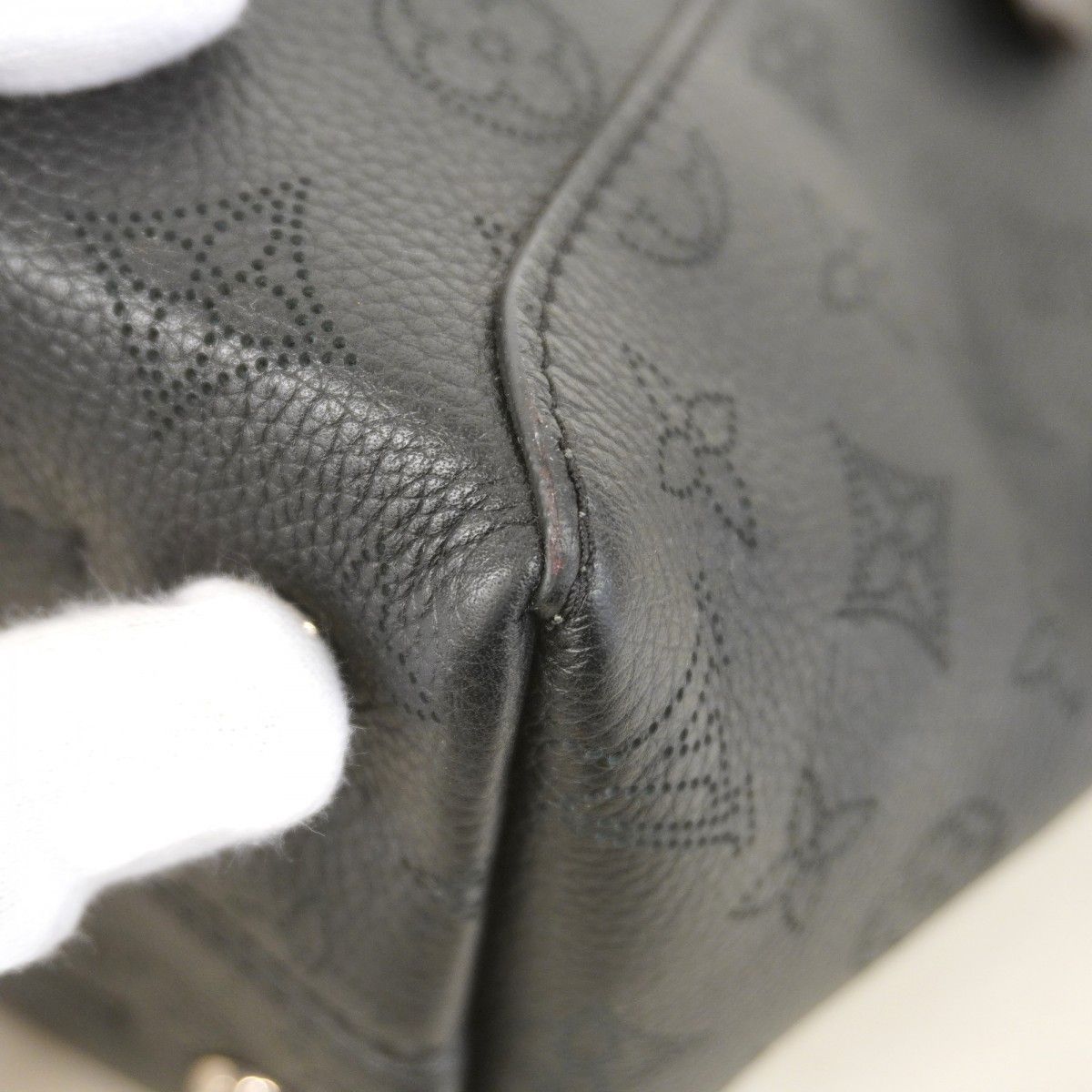 Louis Vuitton Handbag Mahina Hina PM Noir 2-Way — view 7