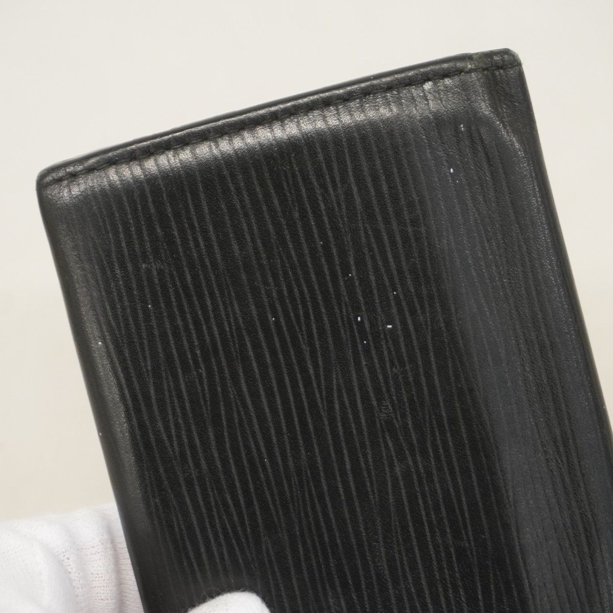 Louis Vuitton Business Card Holder Epi Envelop Noir — view 8